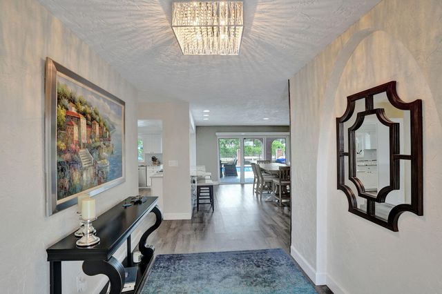 2831 NE 59TH Street, Fort Lauderdale, FL 33308