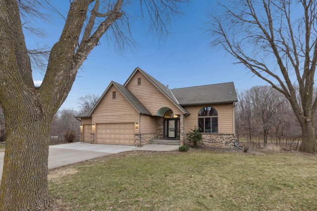 421 Butternut Lane SE, Saint Michael, MN 55376