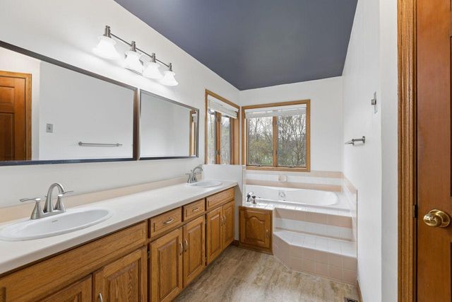 421 Butternut Lane SE, Saint Michael, MN 55376