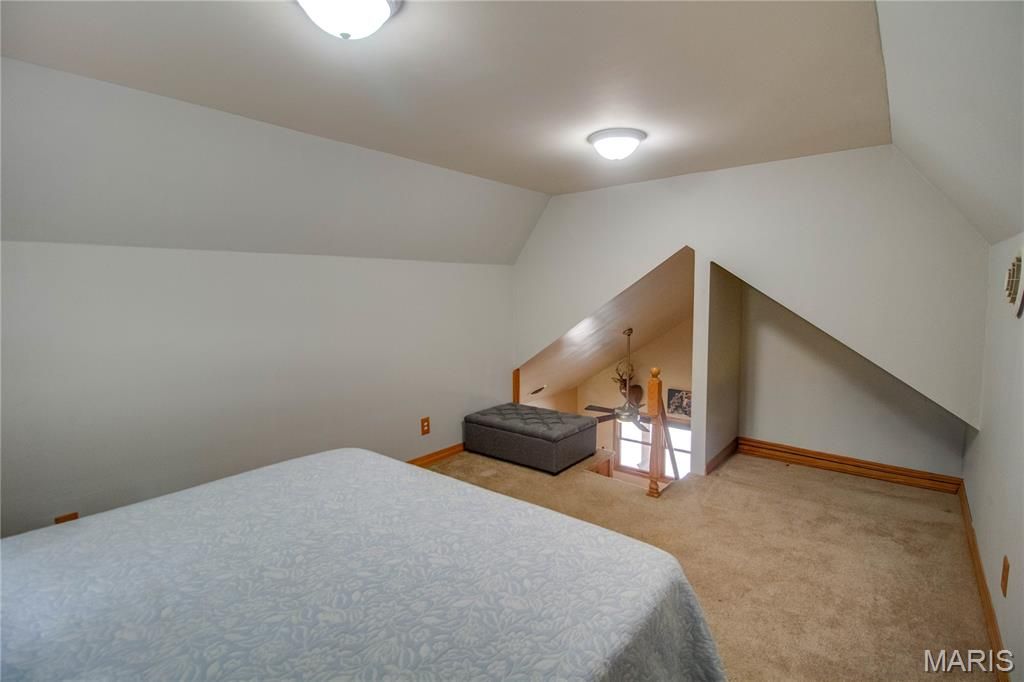 Image 32 of property listing at 20095 Hidden Lakes Lane, Brighton, IL 62012