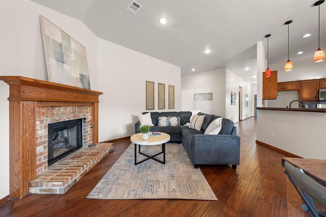11537 Berkshire Court, Midwest City, OK 73130