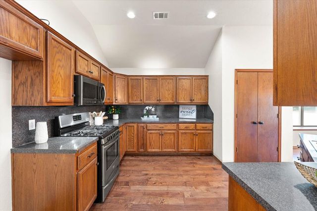 11537 Berkshire Court, Midwest City, OK 73130