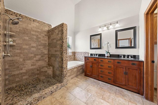 11537 Berkshire Court, Midwest City, OK 73130