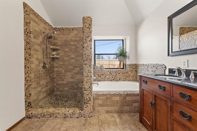 11537 Berkshire Court, Midwest City, OK 73130