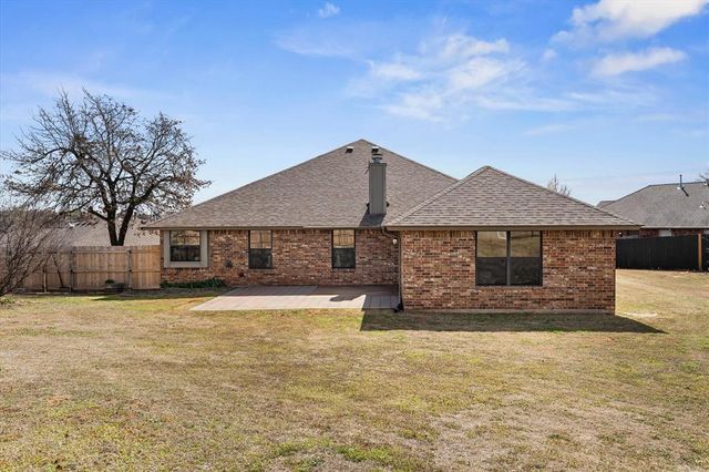 11537 Berkshire Court, Midwest City, OK 73130