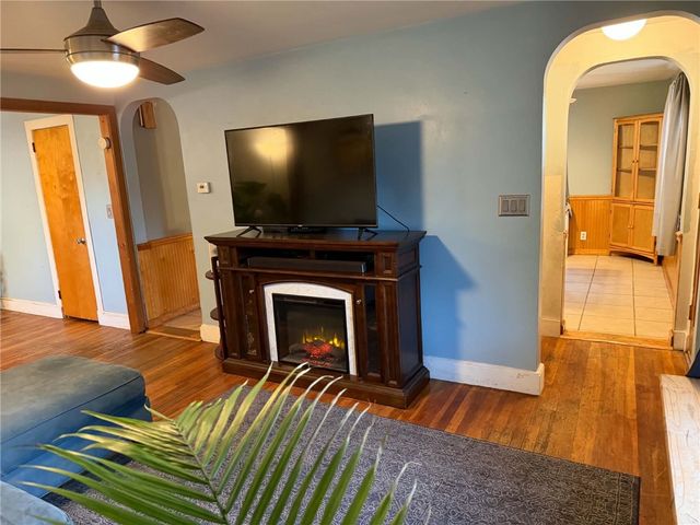 110 Park View Boulevard, Cranston, RI 02910
