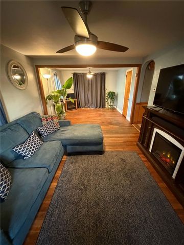 110 Park View Boulevard, Cranston, RI 02910