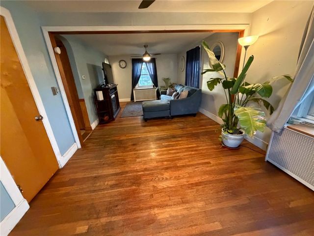 110 Park View Boulevard, Cranston, RI 02910