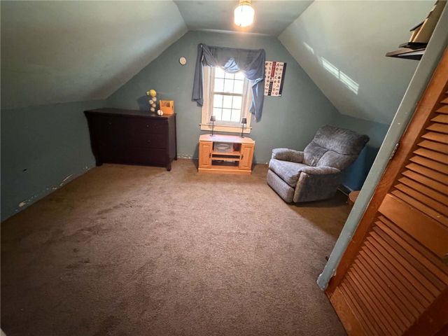 110 Park View Boulevard, Cranston, RI 02910