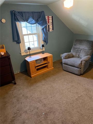 110 Park View Boulevard, Cranston, RI 02910