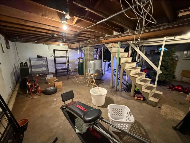 110 Park View Boulevard, Cranston, RI 02910