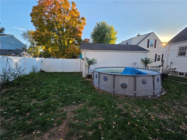 110 Park View Boulevard, Cranston, RI 02910