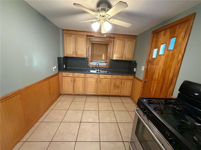 110 Park View Boulevard, Cranston, RI 02910