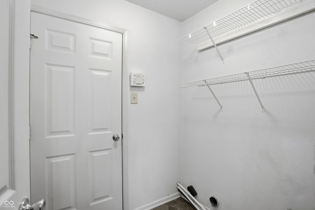 5804 Grassy Bank Drive, Indianapolis, IN 46237