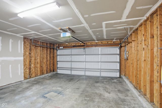 5804 Grassy Bank Drive, Indianapolis, IN 46237