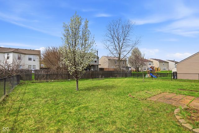 5804 Grassy Bank Drive, Indianapolis, IN 46237