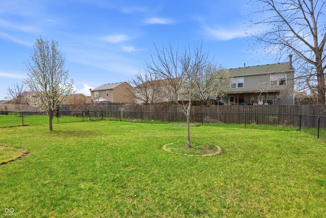 5804 Grassy Bank Drive, Indianapolis, IN 46237