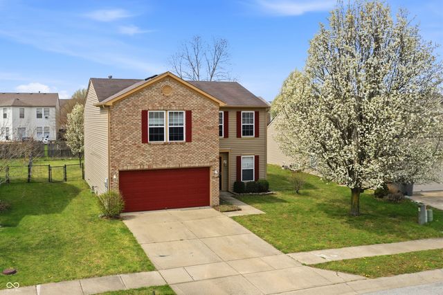 5804 Grassy Bank Drive, Indianapolis, IN 46237