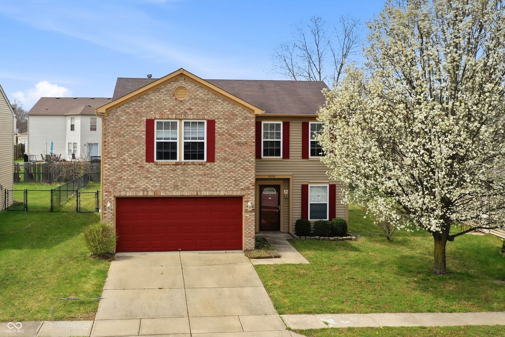 5804 Grassy Bank Drive, Indianapolis, IN 46237