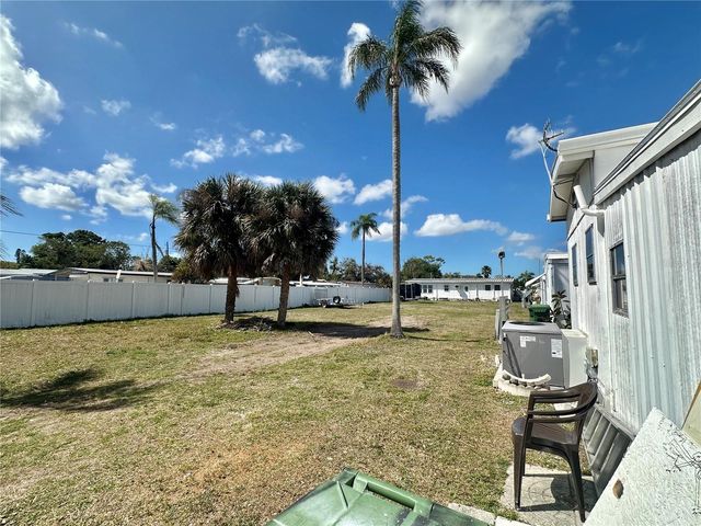 1501 25TH AVENUE DRIVE W, Bradenton, FL 34205