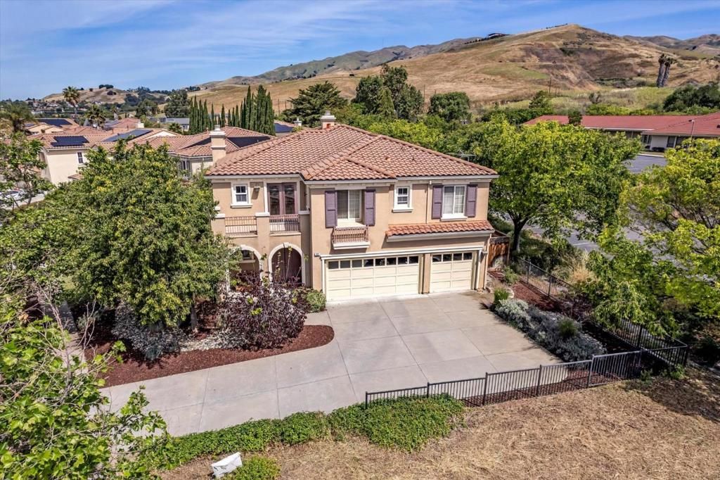122 Piedmont Road, Milpitas, CA 95035