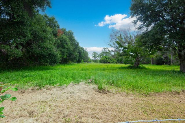 9302 Orange Avenue, Fort Pierce, FL 34945