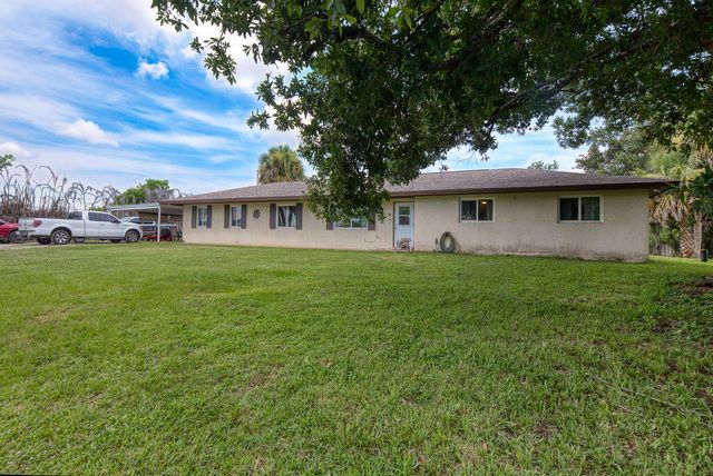 9302 Orange Avenue, Fort Pierce, FL 34945