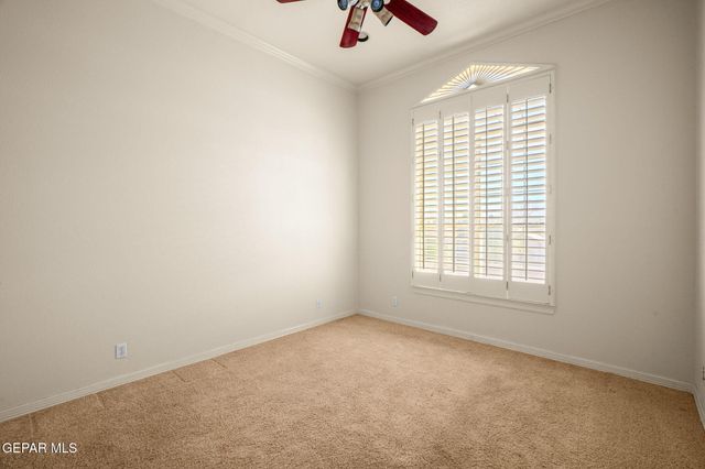 1329 Whirlaway Drive, El Paso, TX 79936