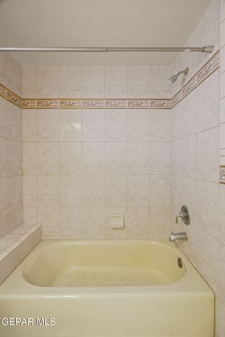 1329 Whirlaway Drive, El Paso, TX 79936