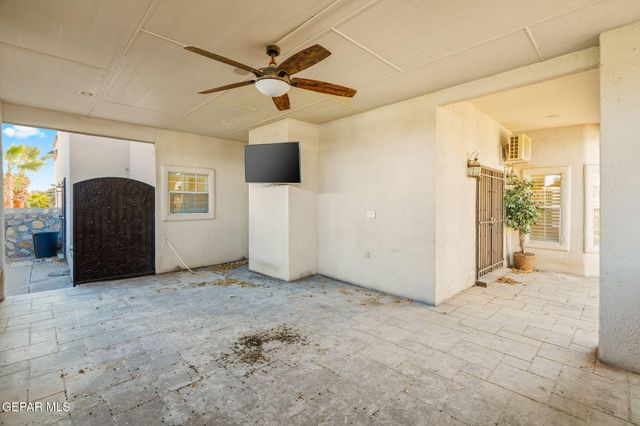 1329 Whirlaway Drive, El Paso, TX 79936