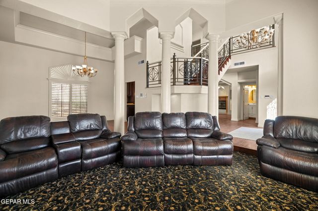 1329 Whirlaway Drive, El Paso, TX 79936