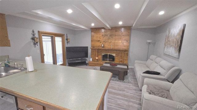 41174 Bernard Drive, Sterling Heights, MI 48313