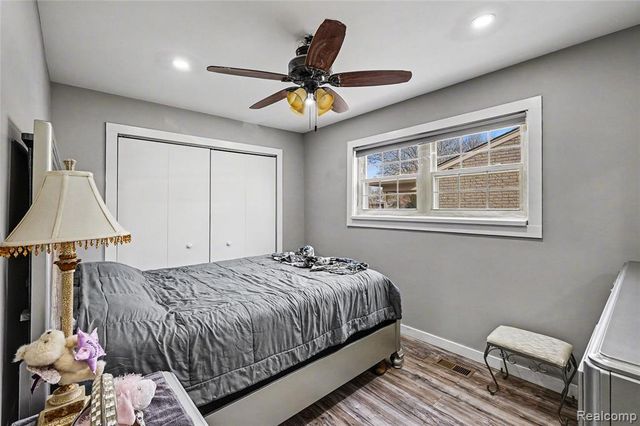 41174 Bernard Drive, Sterling Heights, MI 48313