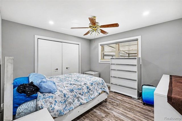 41174 Bernard Drive, Sterling Heights, MI 48313