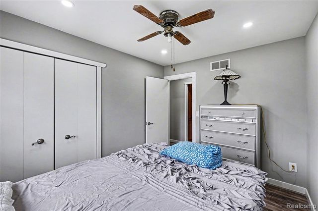 41174 Bernard Drive, Sterling Heights, MI 48313