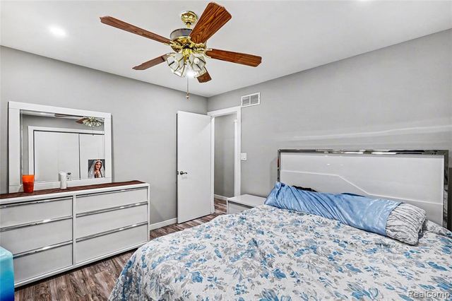 41174 Bernard Drive, Sterling Heights, MI 48313