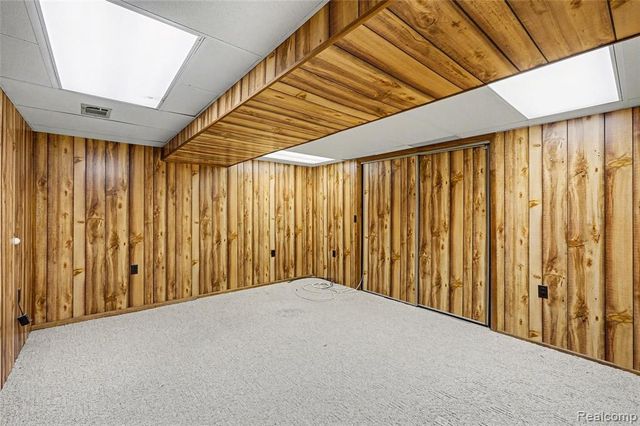 41174 Bernard Drive, Sterling Heights, MI 48313