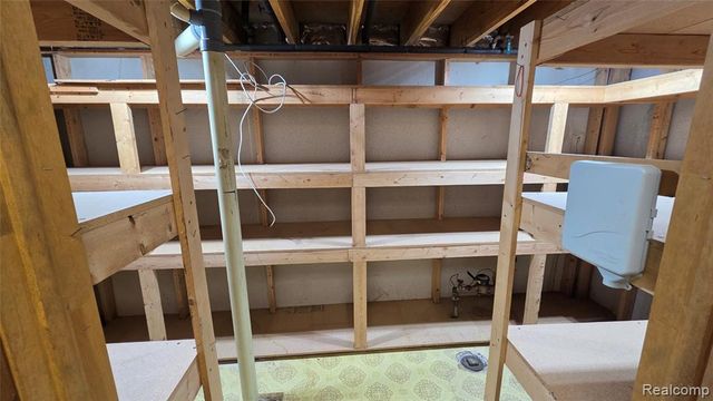 41174 Bernard Drive, Sterling Heights, MI 48313