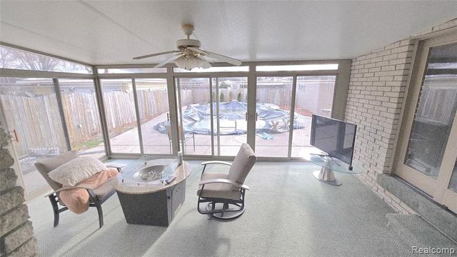 41174 Bernard Drive, Sterling Heights, MI 48313