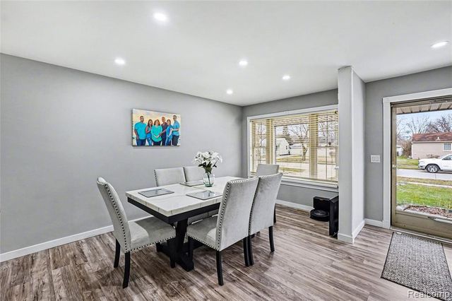 41174 Bernard Drive, Sterling Heights, MI 48313