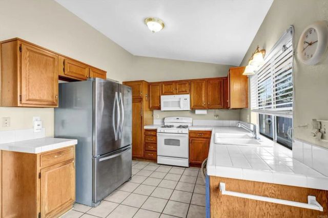 45539 Gleneagles Court, Temecula, CA 92592