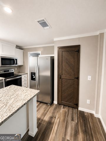 437 Hall, Franklin, GA 30217