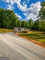 437 Hall, Franklin, GA 30217