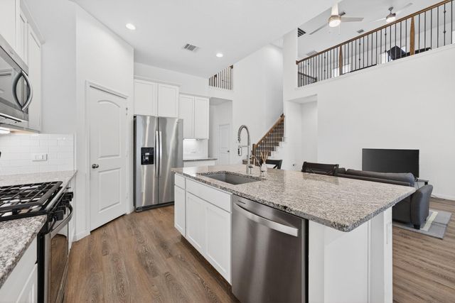 1502 Crystal Falls Drive, Montgomery, TX 77316