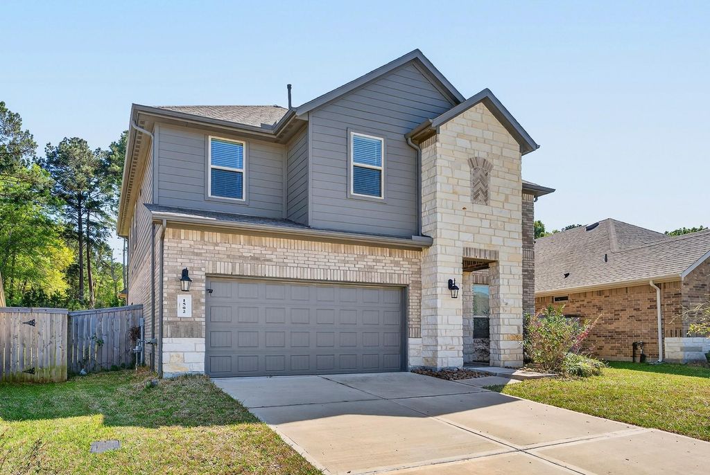 1502 Crystal Falls Drive, Montgomery, TX 77316