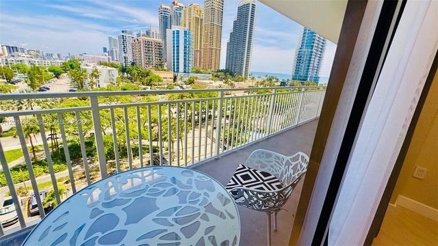 210 174th St 811, Sunny Isles Beach, FL 33160