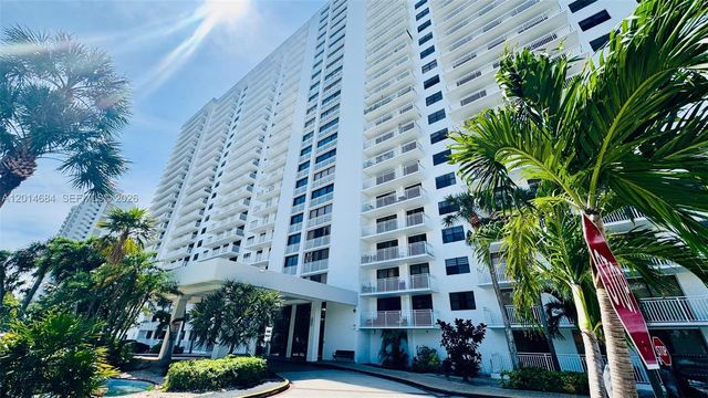 210 174th St 811, Sunny Isles Beach, FL 33160
