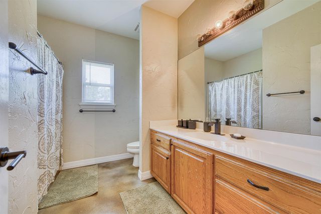 121 Oak Hill Lane, Diana, TX 75640