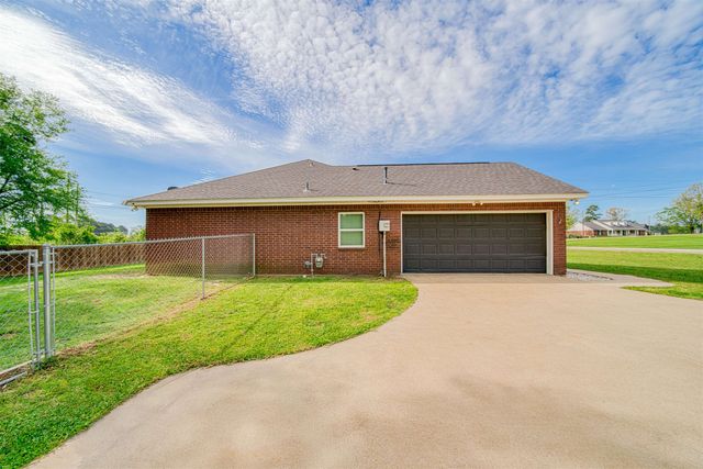121 Oak Hill Lane, Diana, TX 75640