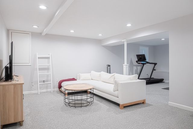 112 Burlington Street, Woburn, MA 01801